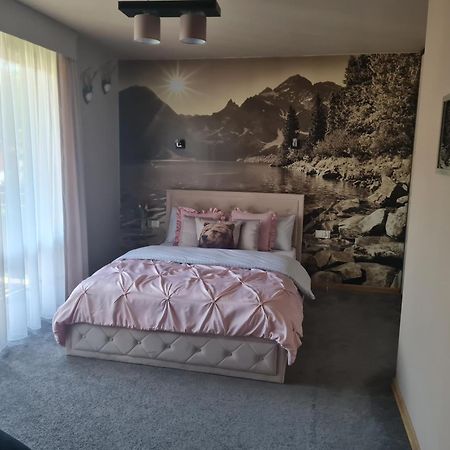 U Tatarow Appartement Suche Buitenkant foto