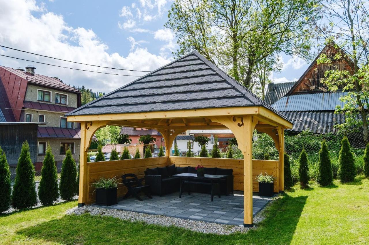 U Tatarow Appartement Suche Buitenkant foto