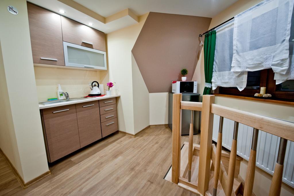 U Tatarow Appartement Suche Buitenkant foto